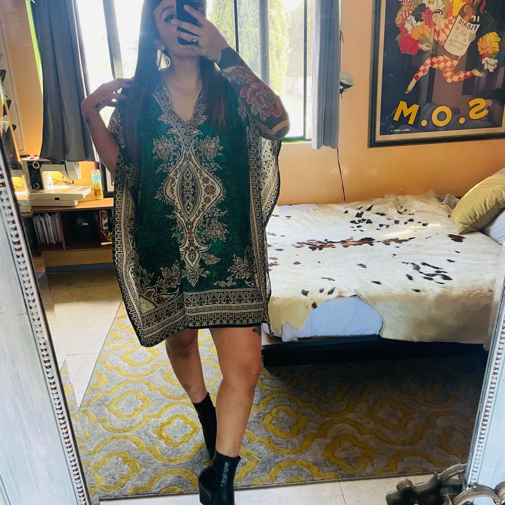 Beautiful vintage African print green poncho one size